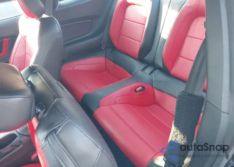 2022 Ford Mustang Ecoboost Premium Fastback from USA, damaged, VIN 1FA6P8THXN5111063